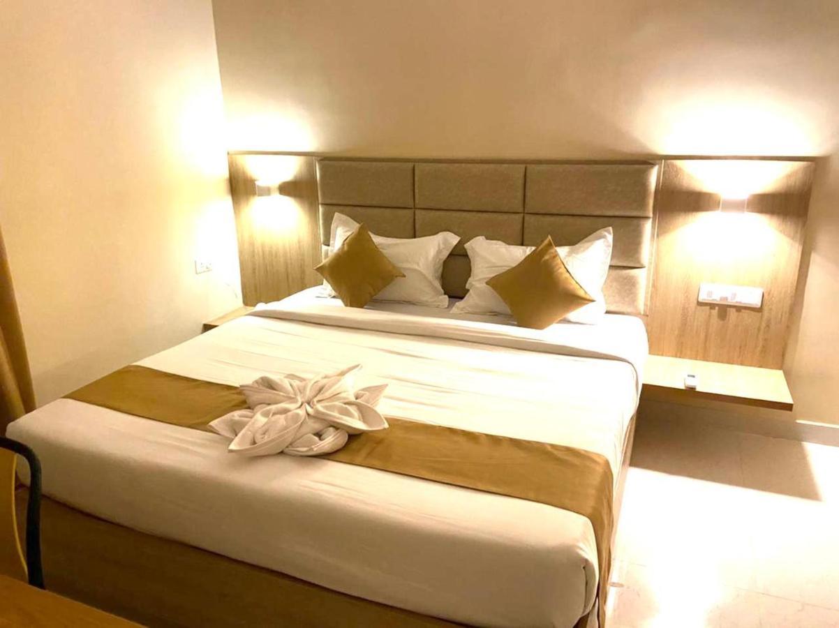 Tag Hotels Irugur Exterior photo